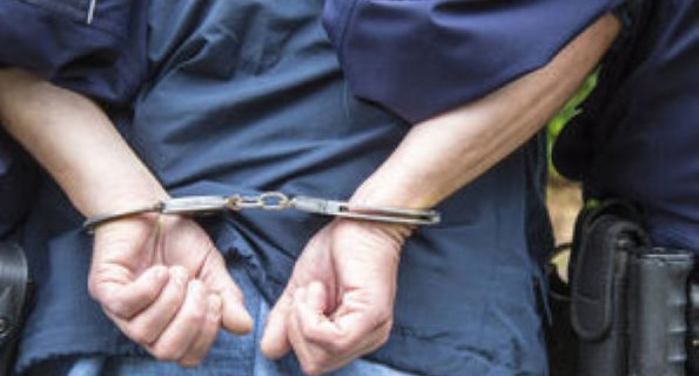 Un membru al Asociației Polițiștilor "Scutul Dreptății", reținut de CNA. Riscă până la 6 ani de puşcărie