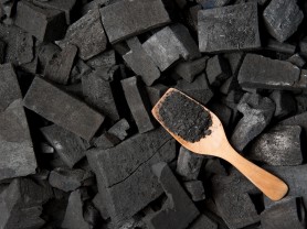 La ce ajută cărbunele medicinal – 9 utilizări interesante ale acestui produs