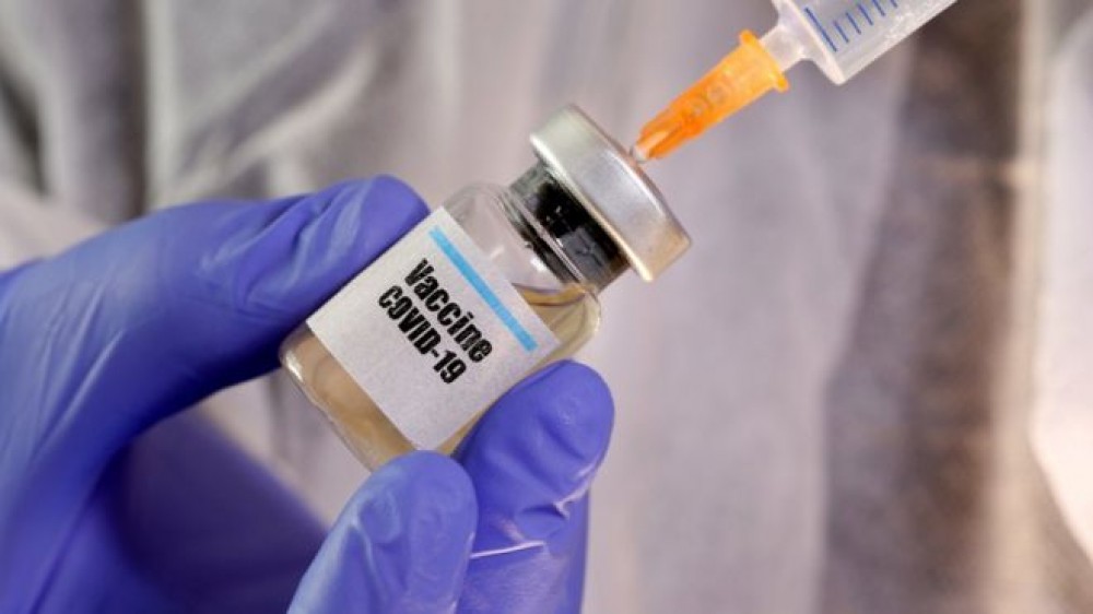 Mai mulți cetățeni vaccinați decât infectați. Israelul a reușit în doar 9 zile să imunizeze aproape jumătate de milion de cetățeni