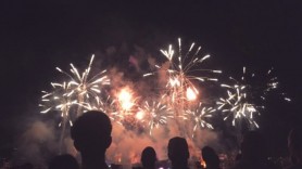 Terifiant // Un tânăr de 25 de ani a fost decapitat de focurile de artificii. Alt bărbat este grav rănit