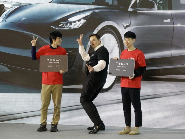 Reacția lui Elon Musk la anunțul că este cel mai bogat om de pe planetă: „Ce ciudat. Ei bine, înapoi la muncă”