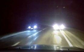 Și-au văzut moartea cu ochii din cauza curselor ilegale. Șoferul care circula regulamentar a evitat tragedia la limită