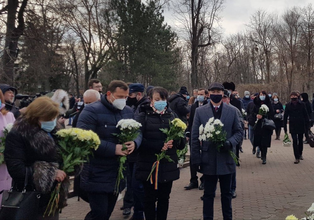 Andrei Năstase: „Astăzi, ca de obicei, în această zi de ianuarie, am mers la El, la Poet”