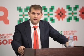 Ilan Șor le răspunde criticilor săi, în limba română, cu versuri dintr-o poezie de-a lui Mihai Eminescu