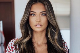 ANTONIA lansează single-ul ”Taifun” cu un videoclip în care artista este o zeiță