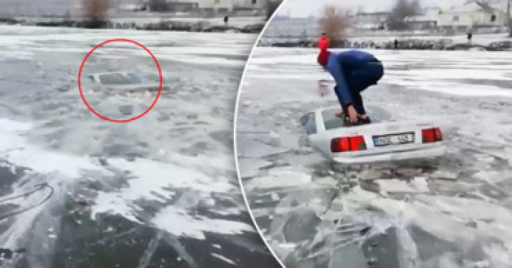 Șoferul unui AUDI și-a înecat mașina într-un lac din Moldova după ce a intrat cu ea pe gheață