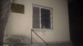 Bărbatul care ar fi incendiat sediul Procuraturii raionului Vulcănești, a fost arestat. Riscă 7 ani de închisoare