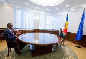 Maia Sandu a avut o întrevedere cu Ambasadorul SUA în Republica Moldova, Dereck J. Hogan