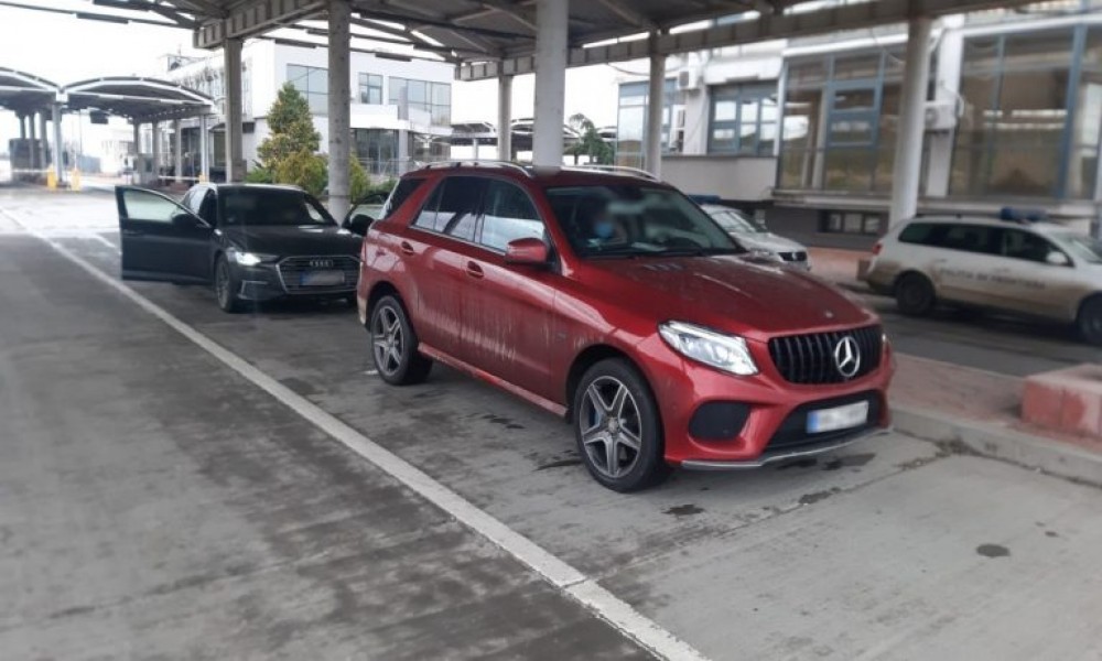 Intenționa să intre în Republica Moldova cu un Mercedes GLE furat din Germania. Unde urma să ajungă mașina