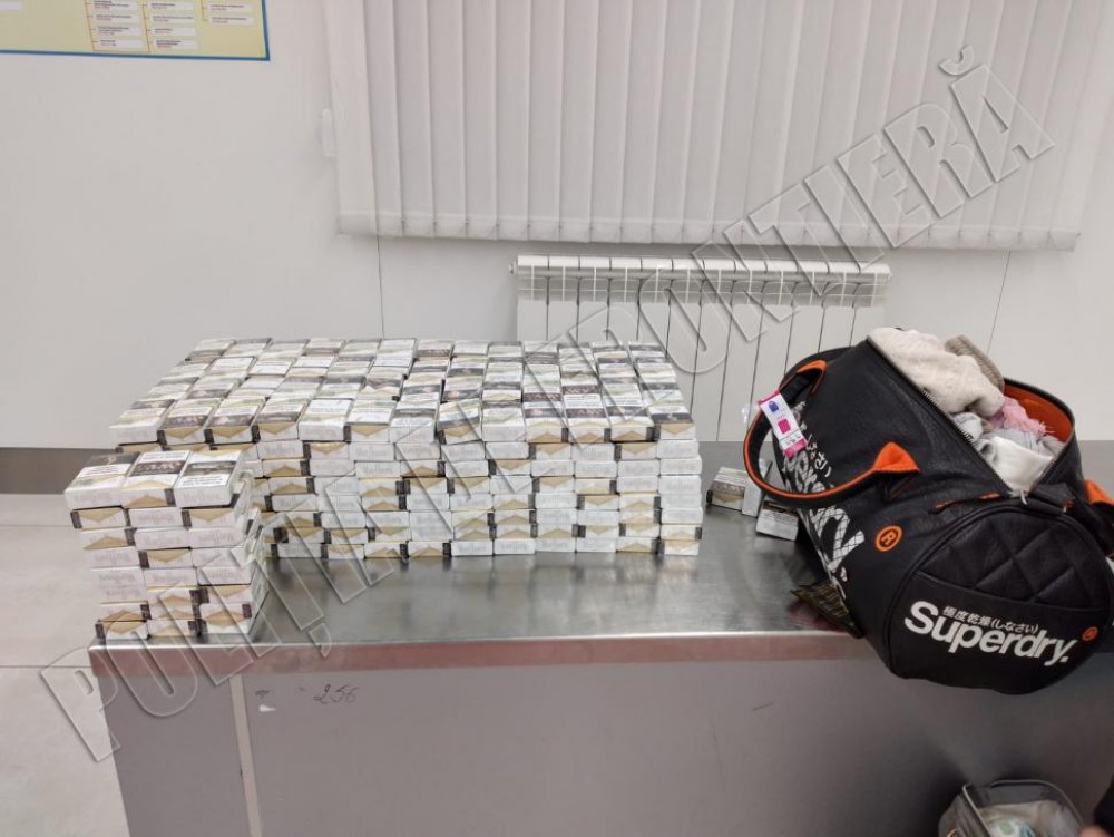 FOTO // 8.800 de țigări pentru „consum personal”, urmau să ajungă în Londra
