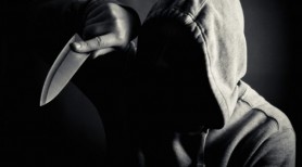 Un tânăr din Cricova a fost înjunghiat. Suspectul a fost reținut și riscă închisoare de până la 10 ani