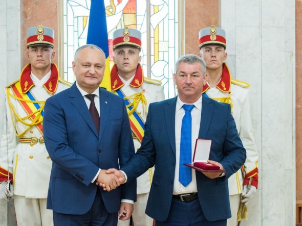 Cumătrul lui Igor Dodon, președintele raionului Dubăsari, a fost restabilit în funcție