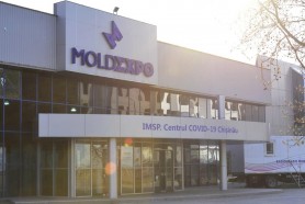 Condiții DEZASTRUOASE la centrul COVID de la MOLDEXPO: Pacienții nevoiți să doarmă în palton și cu căciulă