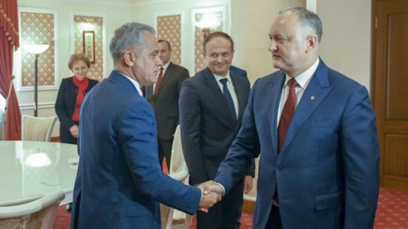 Igor Dodon anunță de ce nu i-a retras lui Vladimir Plahotniuc Ordinul Republicii