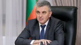 Minciuna gogonată a lui Krasnoselski: Afirmă că vaccinul donat de români vine de la OMS