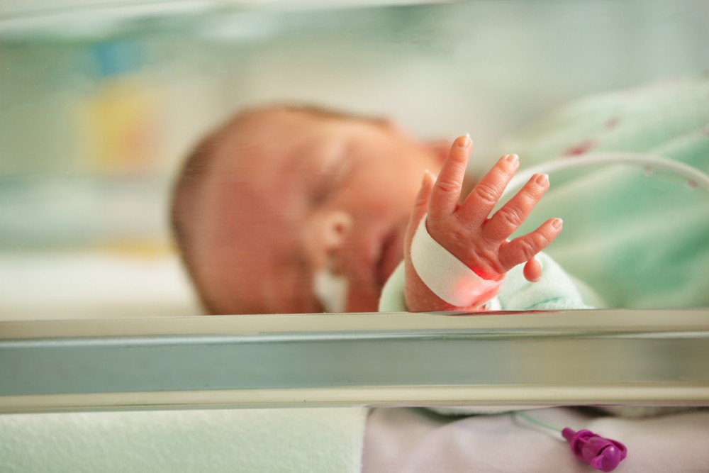 Bebeluș născut prematur depistat cu Covid-19. Mama sa a fost testată pozitiv