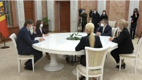 Breaking News // Maia Sandu cheamă partidele politice la consultări