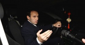 Din nou beat la volan! Socialistul Sergiu Fîntînă, Președintele Raionului Fălești, tras pe dreapta de polițiști