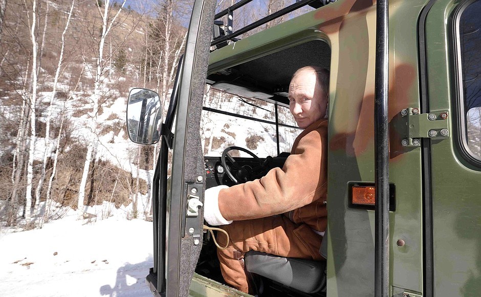 S-a refugiat în taigaua siberiană. Putin petrece weekend-ul alături de ministrul apărării