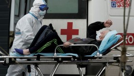 Breaking News // Încă 917 persoane au fost testate pozitiv cu COVID-19. Bilanțul a ajuns la 228 370