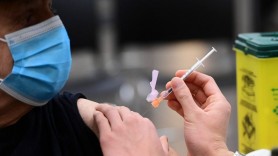 Până în iulie, toţi cetăţenii vor primi prima doză. Canada accelerează campania de vaccinare