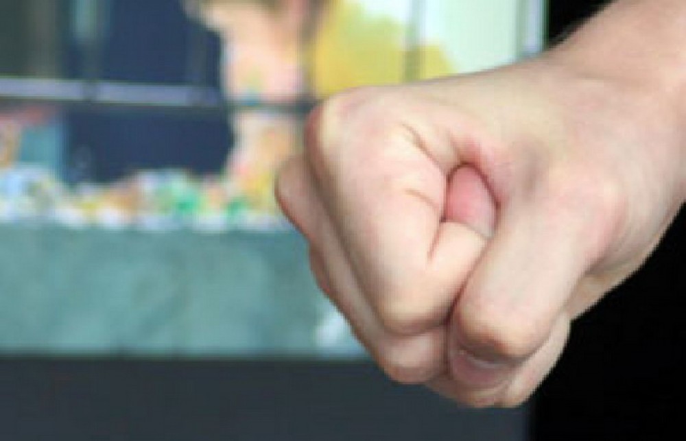 Caz terifiant la Rezina. O femeie a fost ucisă în bătăi de propriul fiu