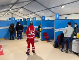 Bisericile şi muzeele din Italia devin centre de vaccinare