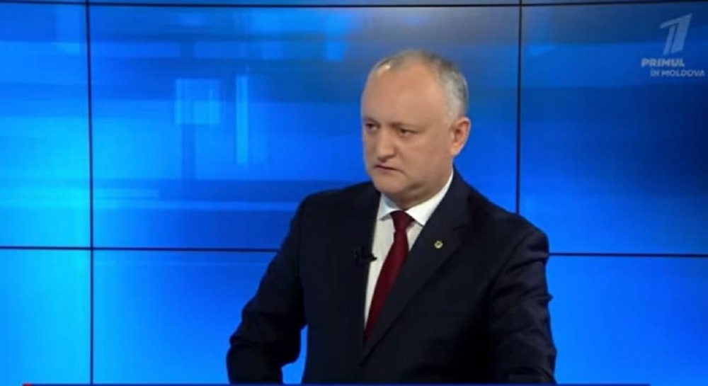 Nu se teme, dar evită cu orice preț anticipatele. Dodon anunță că nu se va supune deciziilor CC