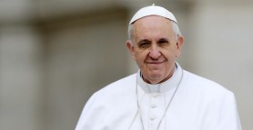 Papa Francisc – povestea de viață. Ce meserie a avut în tinerețe și cine este singura femeie pe care a iubit-o