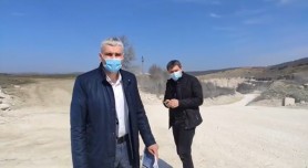 Deputații Slusari și Carp intenționează să blocheze activitatea carierei Micăuți