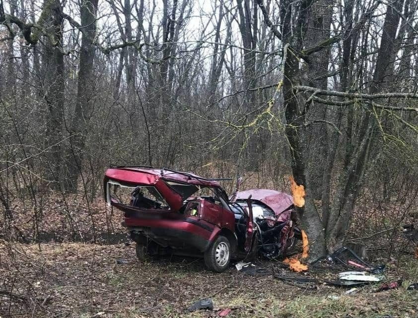 Accidentul de la Ocnița: A decedat și a treia persoană care se afla în mașină. Două fetițe au rămas orfane