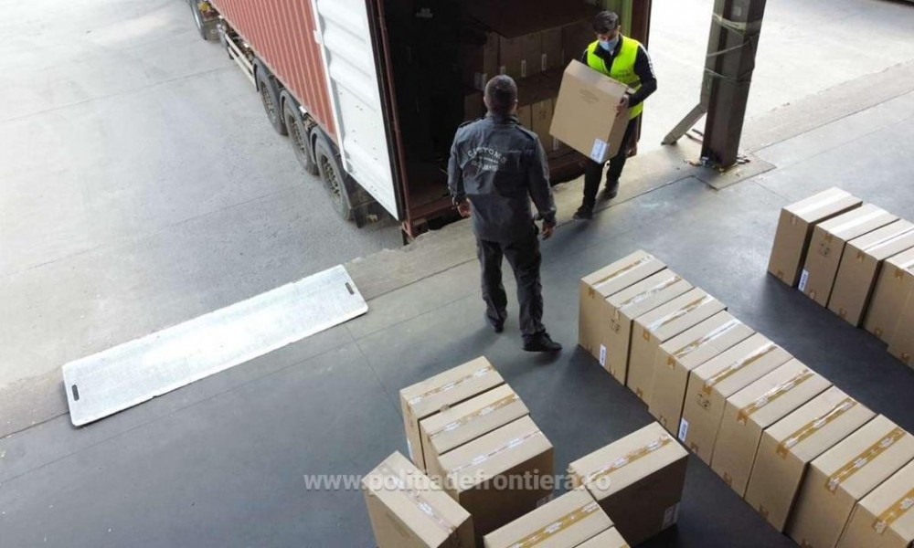 Captură IMPRESIONANTĂ de contrabandă cu țigări într-un Port din Constanța. Implicate companii din R. Moldova și Federația Rusă