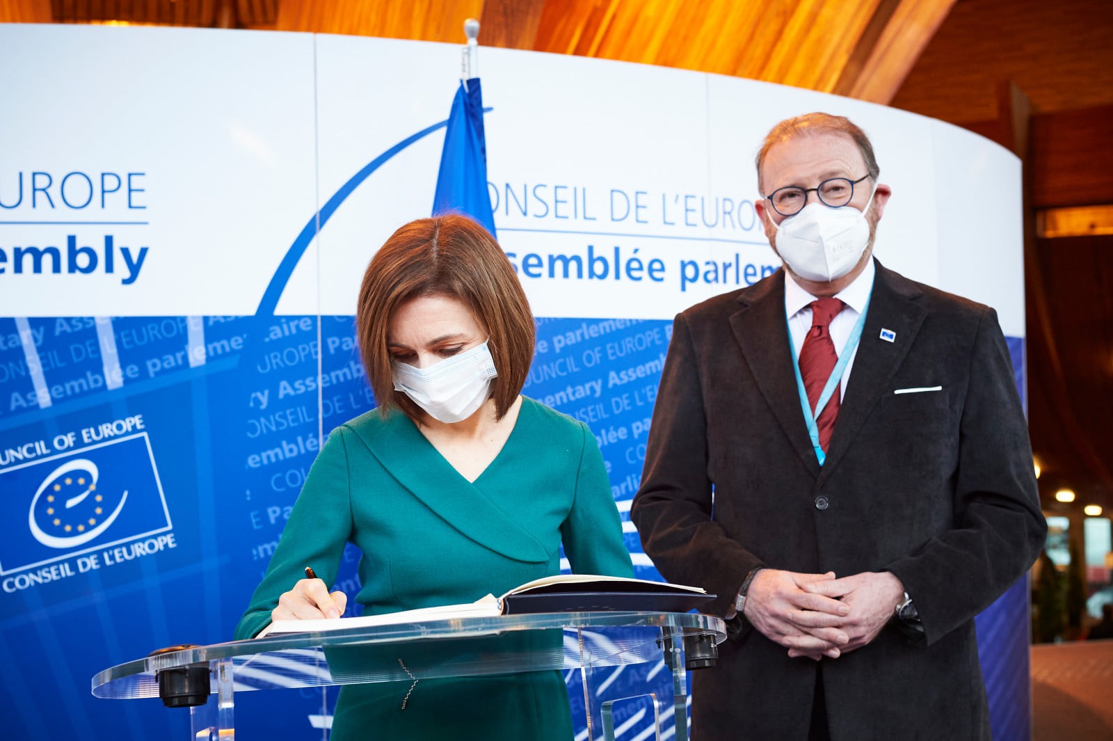 FOTO // Maia Sandu a avut o discuție fructuoasă cu Hendrik Daems, Președintele APCE. Ce subiecte au abordat oficialii
