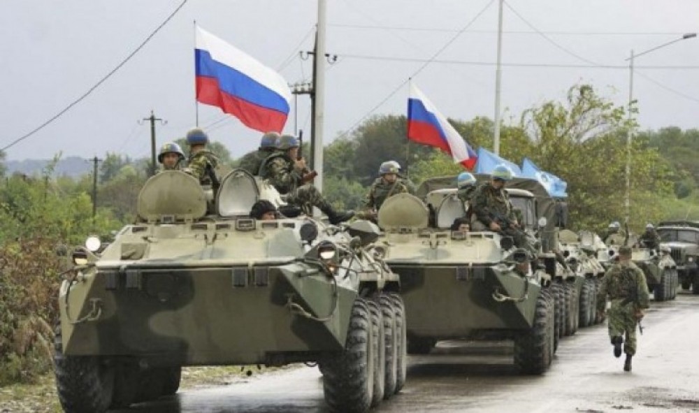 Rusia își retrage forțele armate de la granița cu Ucraina