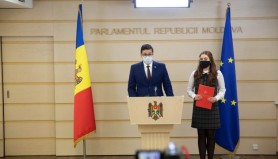 PSRM se pregătesc de anticipate? Vin cu inițiativa de a anula în acest an examenele de Bacalaureat