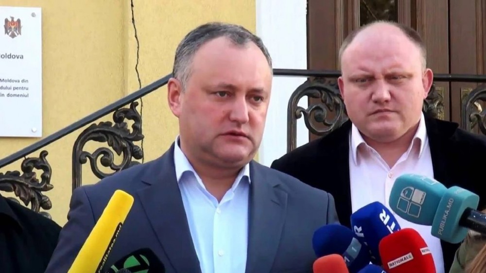 Iurie Reniță îl aruncă în aer pe socialistul Vasile Bolea: A împrumutat o sumă faraonică de la sinecura colegului Furculiță și nu a menționat-o în declarația de avere
