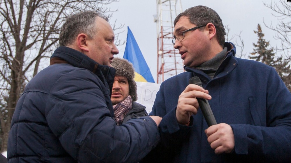 După ce Usatîi a declarat că Ceban îl va părăsi pe Dodon, primarul capitalei a plecat într-o vizită oficială în Rusia