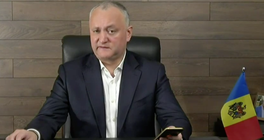 Dodon, supărat că Sandu a întors Parlamentului mai multe legi
