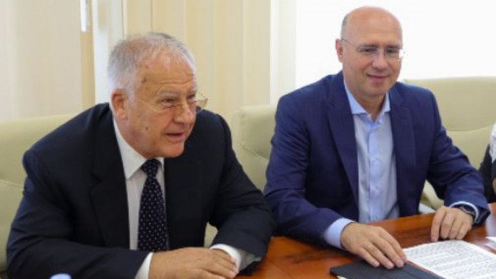 Decizie surprinzătoare: Președintele de onoare al PD s-a retras de pe lista de candidați la Parlamentare