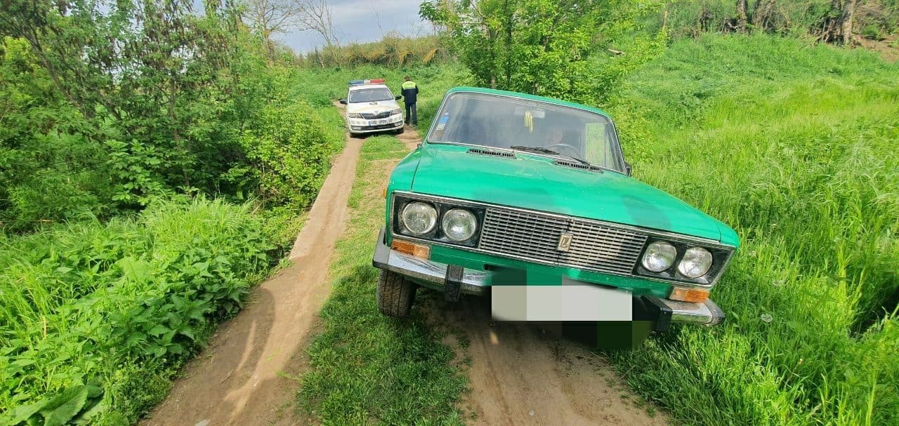 REVOLTĂTOR // A tamponat o femeie și a plecat mai departe. Accidentul a avut loc la Cimișlia