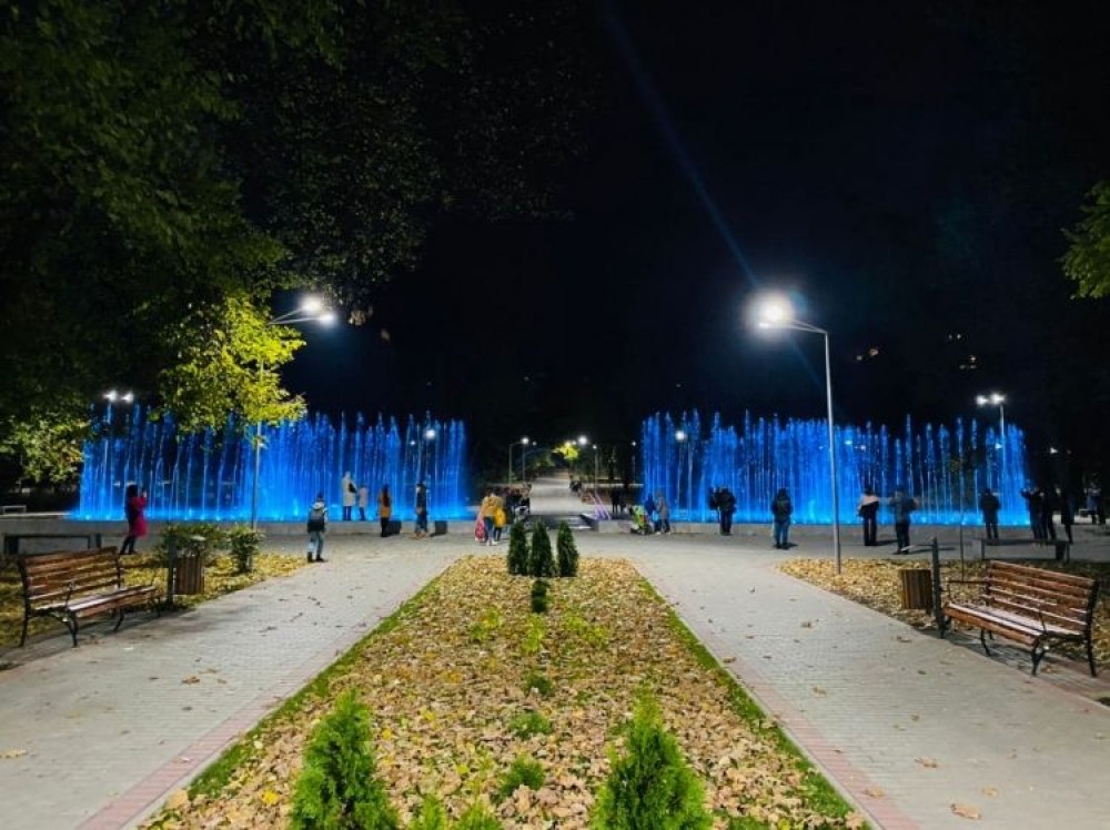 Grație suportului României, un parc din Chișinău a devenit o adevărată atracție pentru locuitorii şi oaspeţi