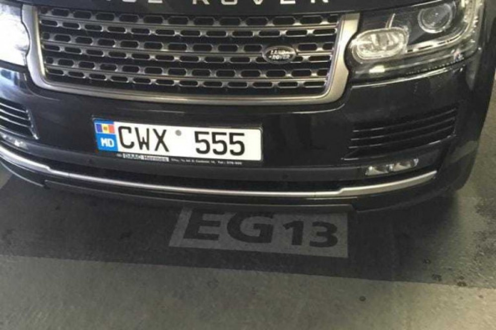 I-au furat Range Rover-ul la Londra. Un moldovean solicită disperat ajutor pentru a-și găsi mașina