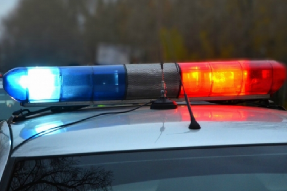Singuri și dezbrăcați! Doi minori găsiți de polițișt pe o stradă din satul Cioara, Hâncești