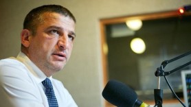 Un analist politic consideră că Moscova ar fi dictat BLOCAREA grantului SUA de 90 milioane $