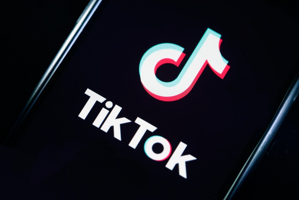 Ce se schimbă la TikTok: ce poate face aplicația acum