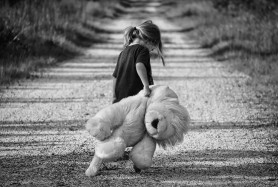 Statistică ÎNGRIJORĂTOARE: Unul din doi copii din România a fost diagnosticat cu anxietate din cauza pandemiei