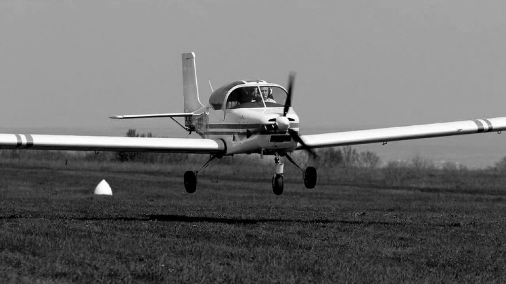 Un nou incident aeronautic înregistrat în Republica Moldova. Avionul a aterizat forțat într-un lan din Ialoveni