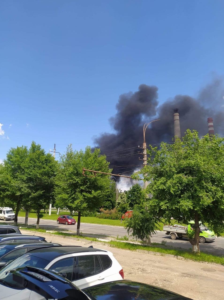 FOTO // Incendiu puternic la Ciocana. Fumul a acoperit tot sectorul