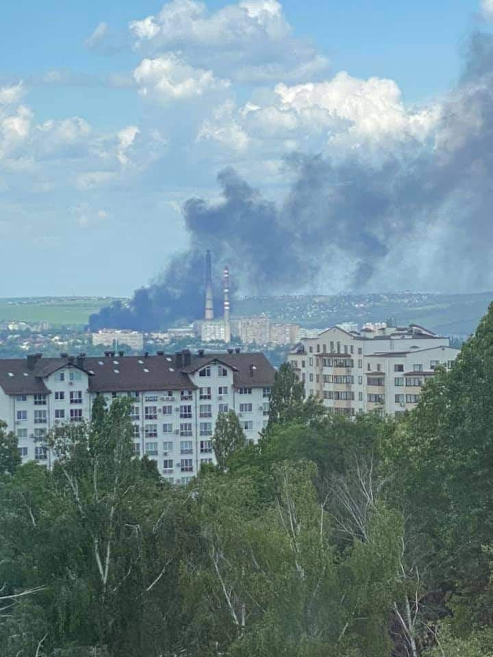 FOTO // Incendiu puternic la Ciocana. Fumul a acoperit tot sectorul