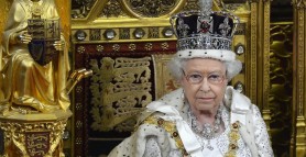 Când și în ce condiții ar putea să renunțe Regina Elisabeta la tron